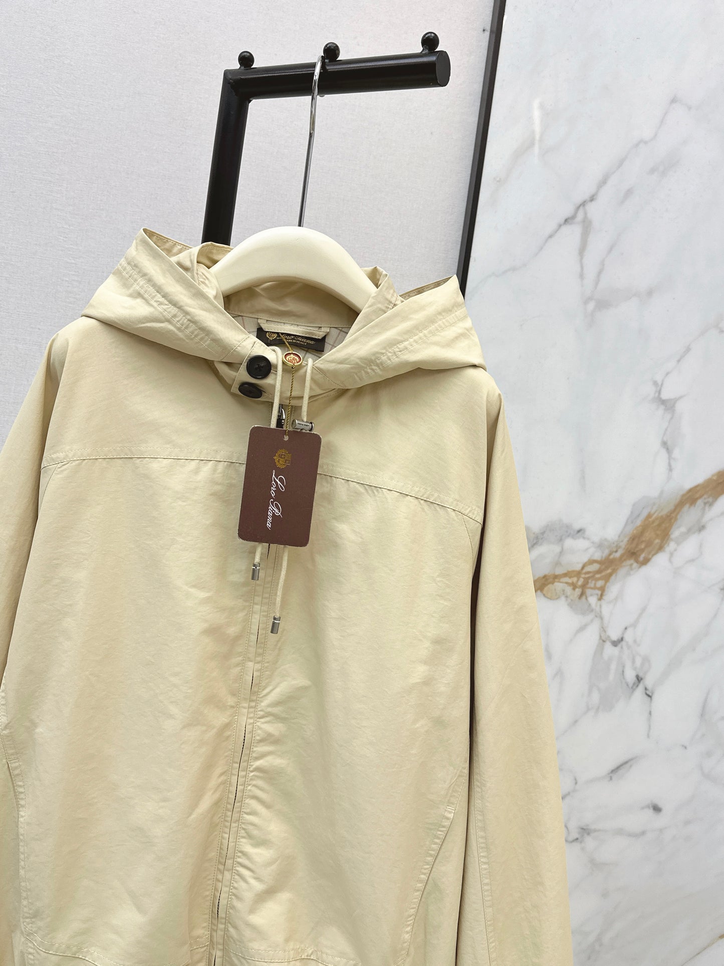 Loro NEW hooded jacket