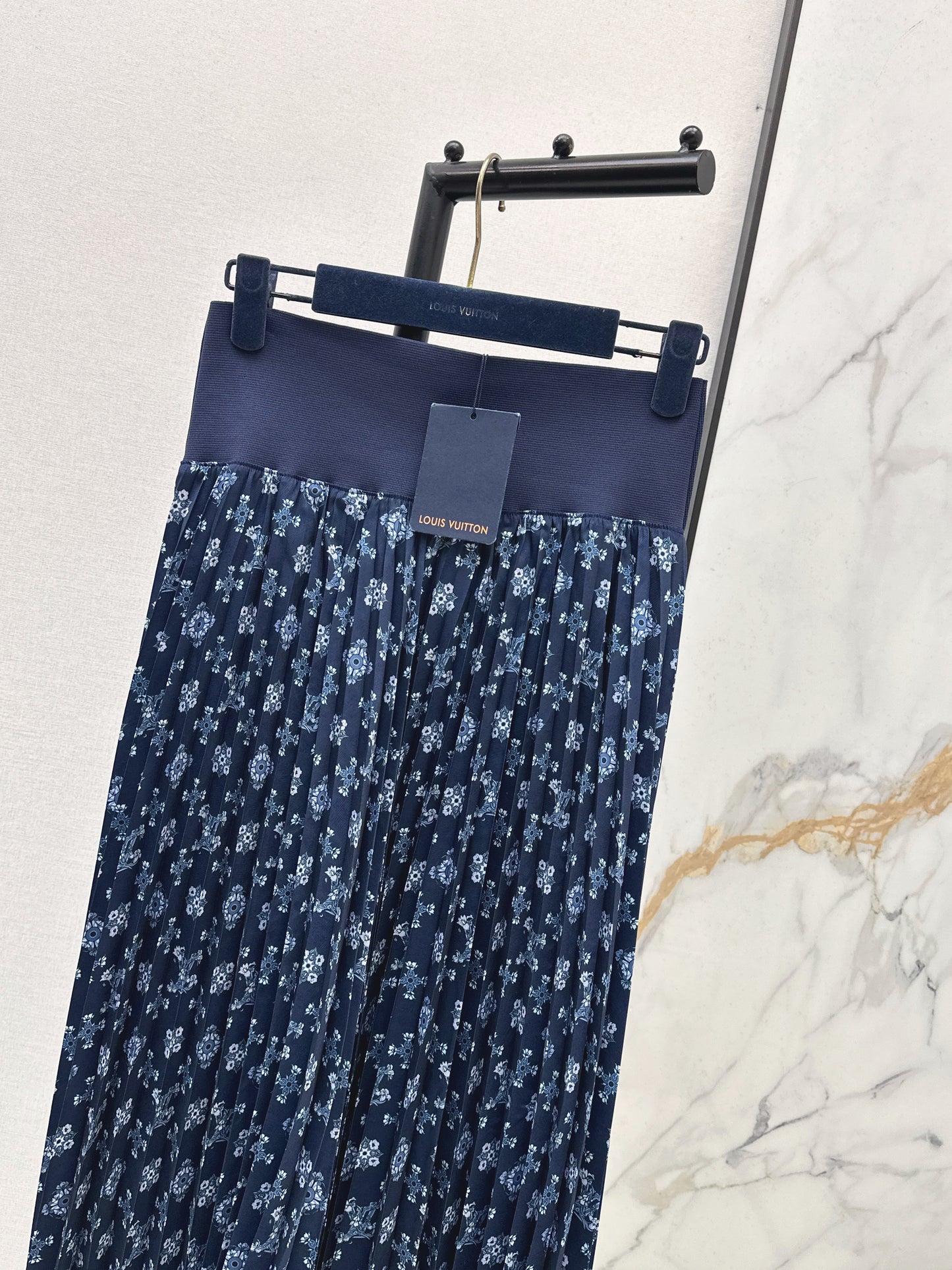 Louis NEW vintage print asymmetrical skirts