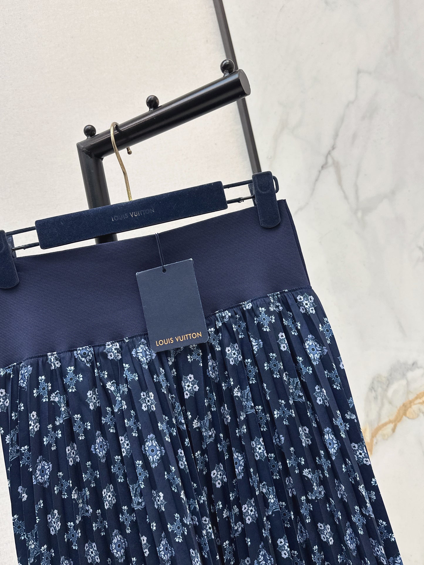 Louis NEW vintage print asymmetrical skirts