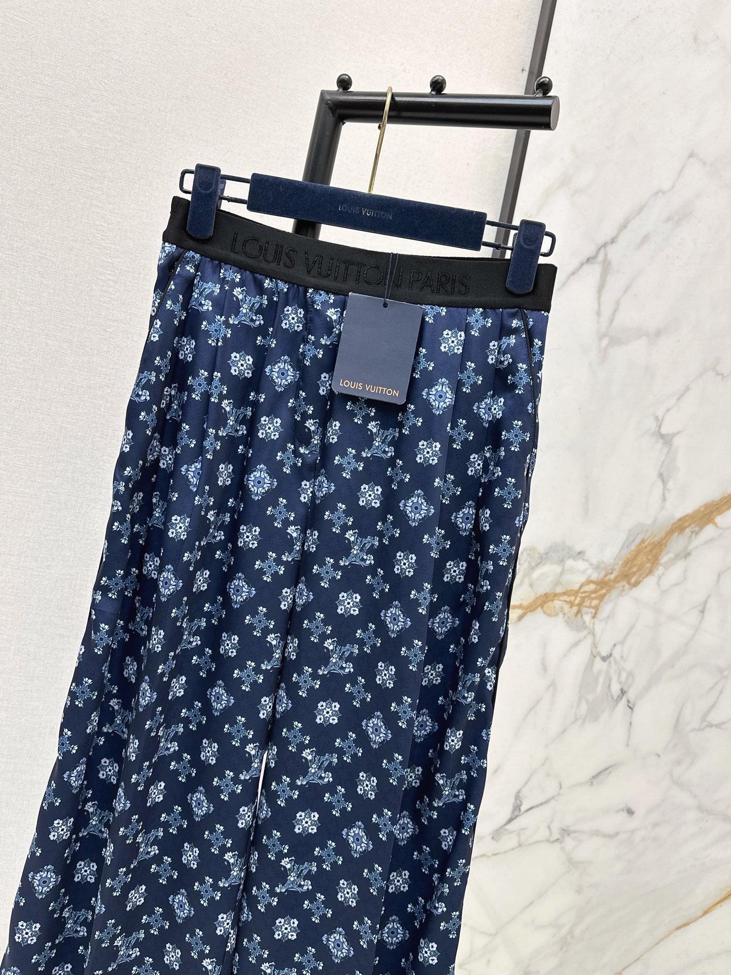 Louis NEW vintage wide-leg pants