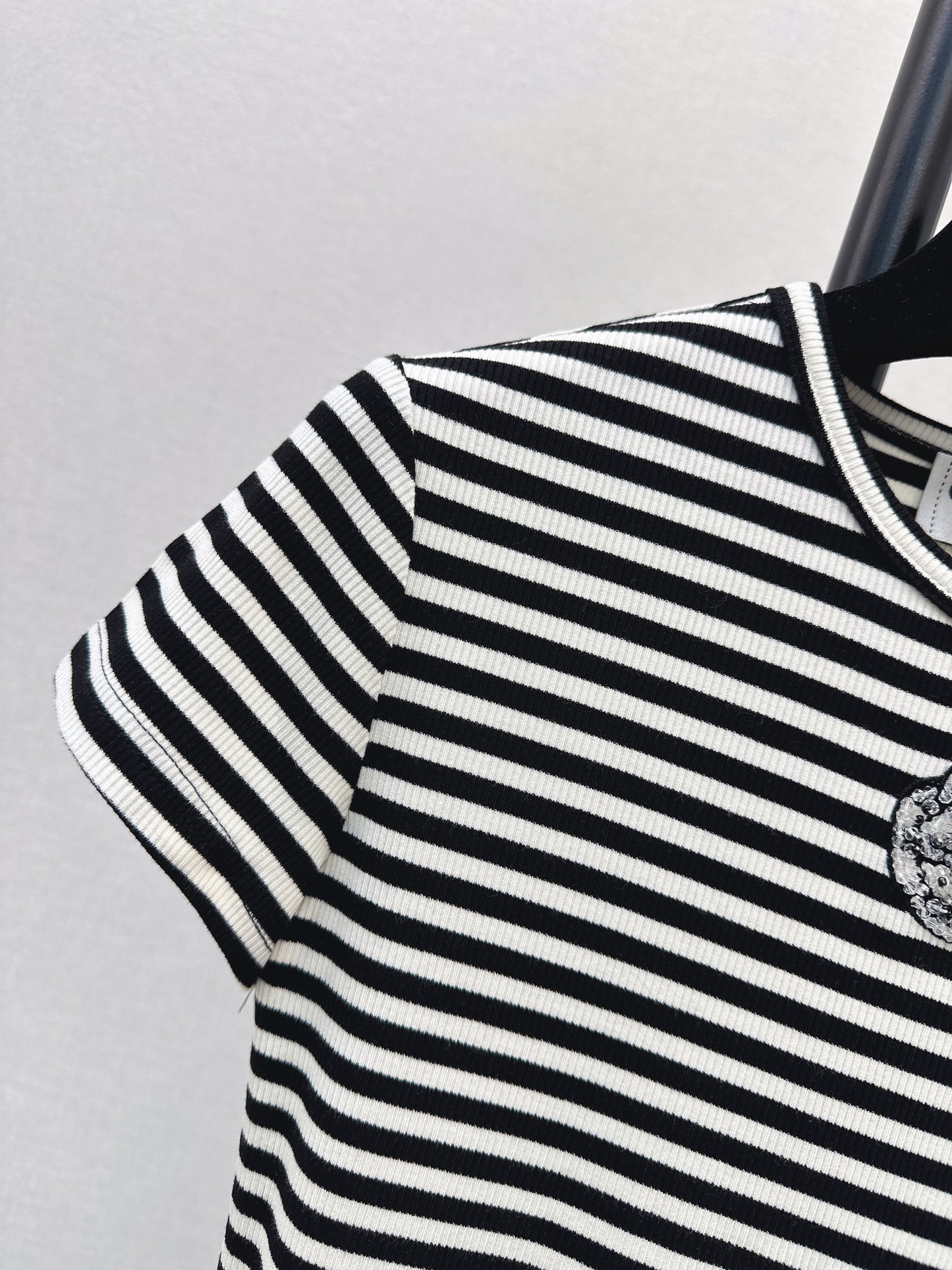 Chan NEW stripe beading t-shirt