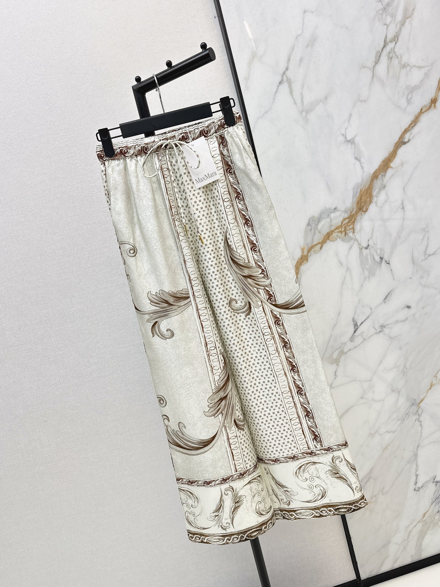 Max NEW print silk straight pants