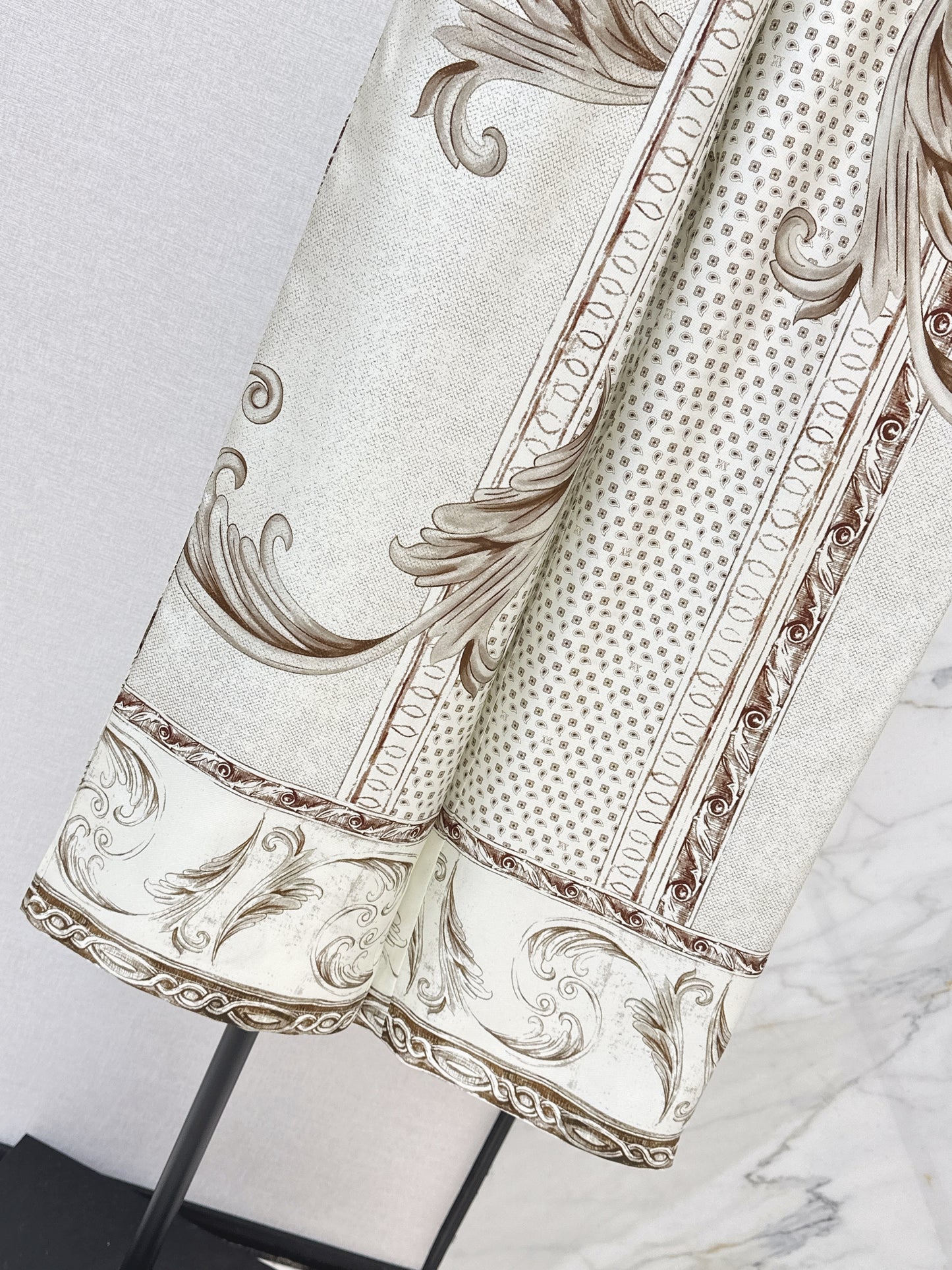 Max NEW print silk straight pants