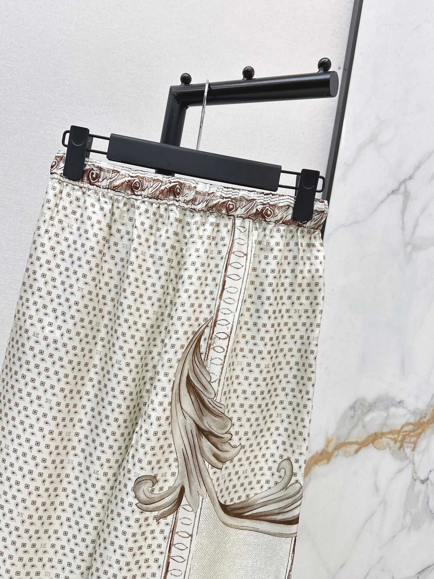 Max NEW print silk straight pants