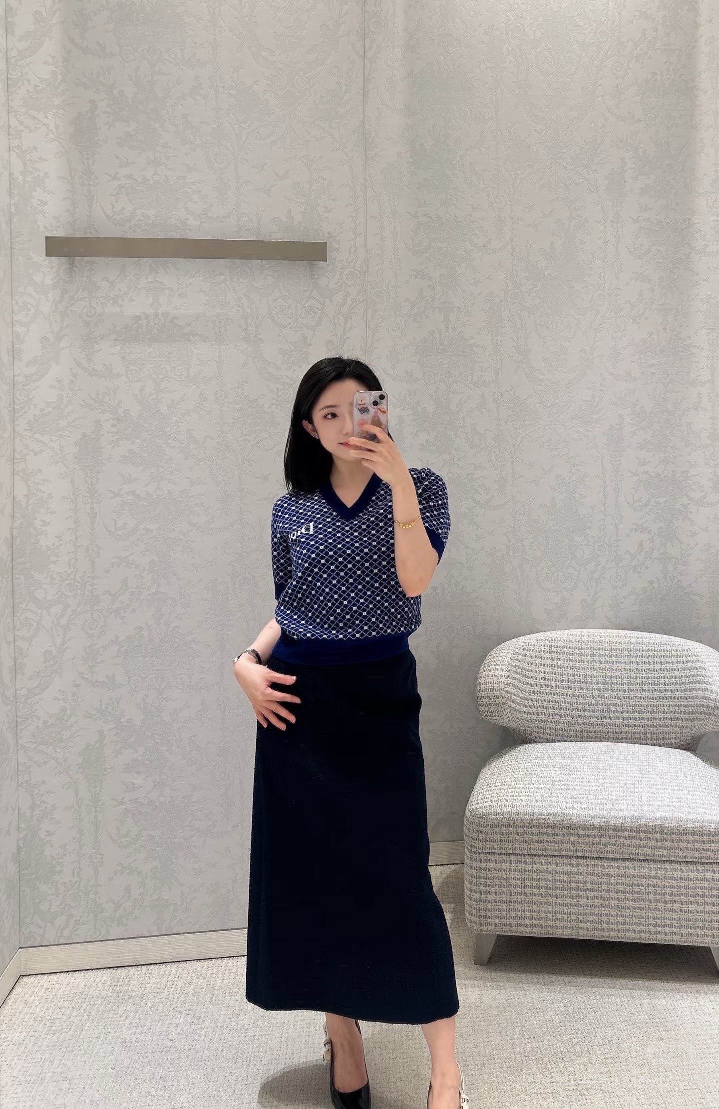 CD NEW v-neck knitwear