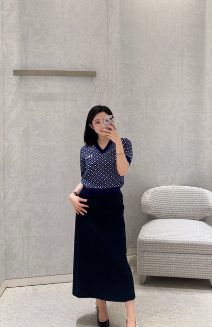 CD NEW v-neck knitwear