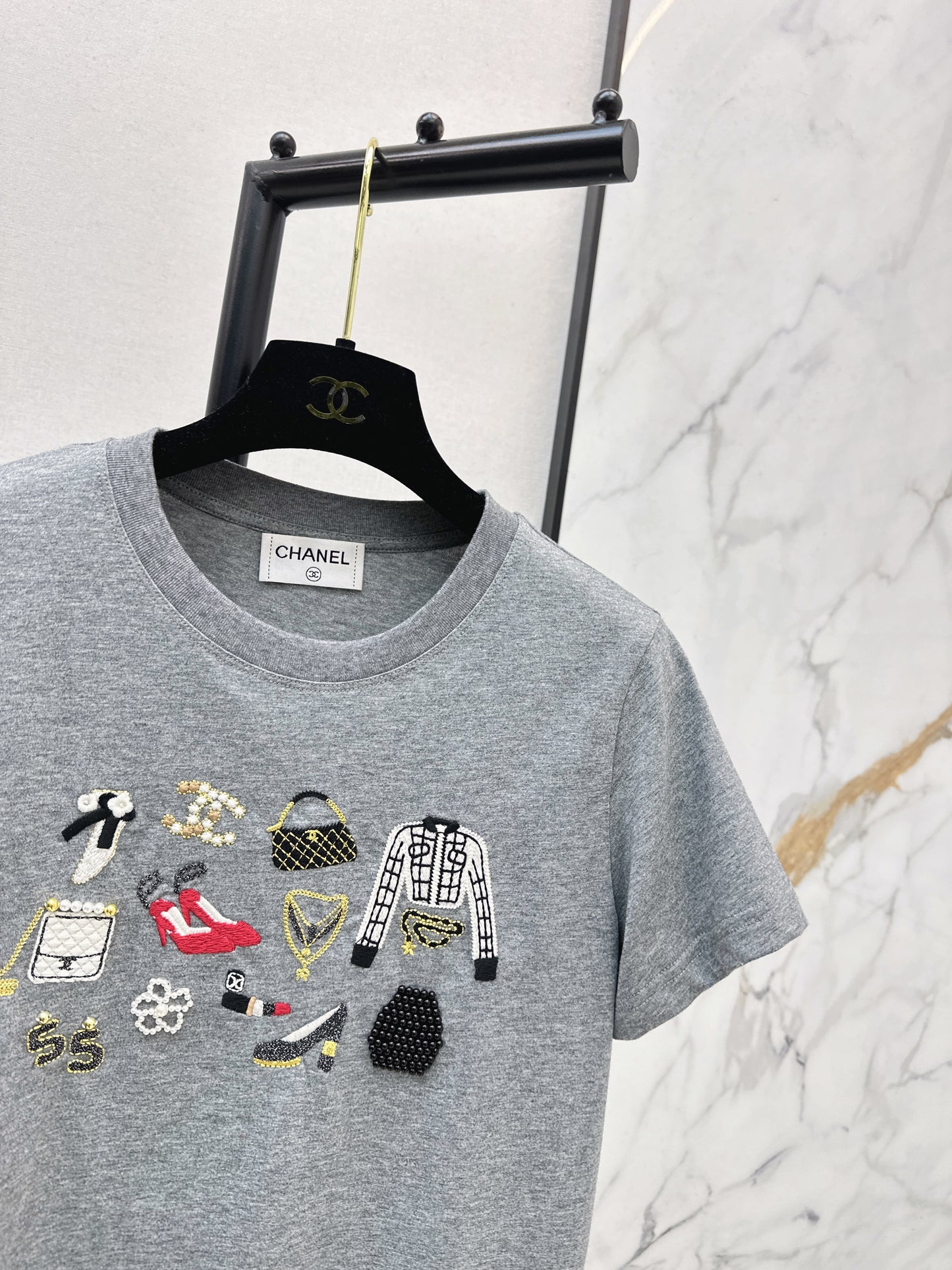 Chan NEW vintage embroidery beading t-shirt