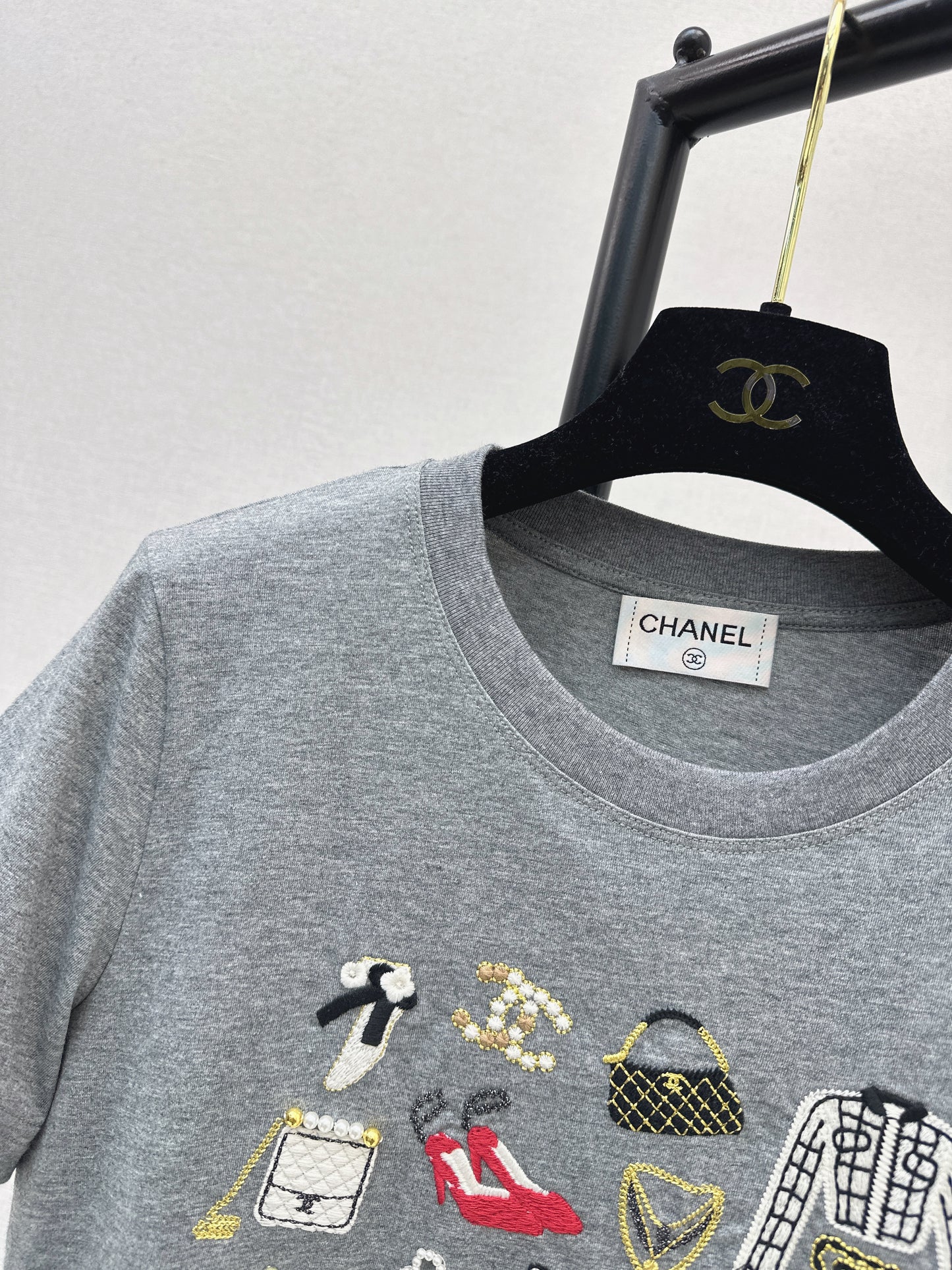 Chan NEW vintage embroidery beading t-shirt