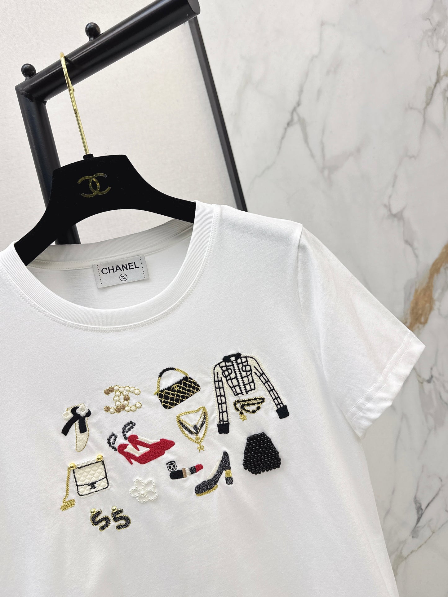 Chan NEW vintage embroidery beading t-shirt