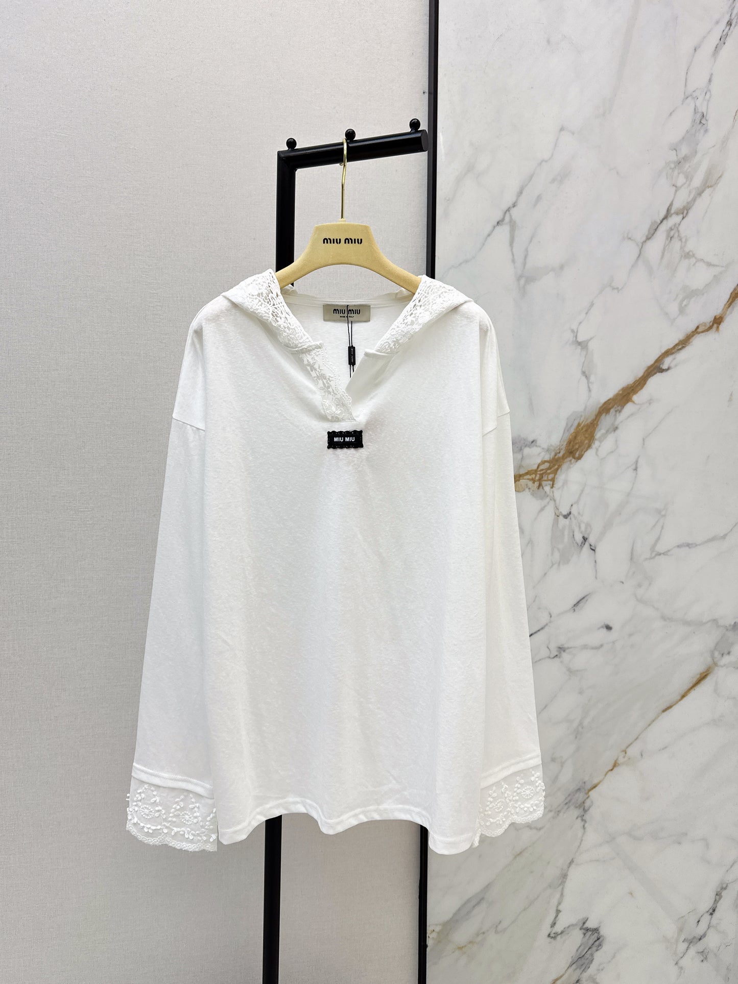 Miu NEW lace hooded shirts