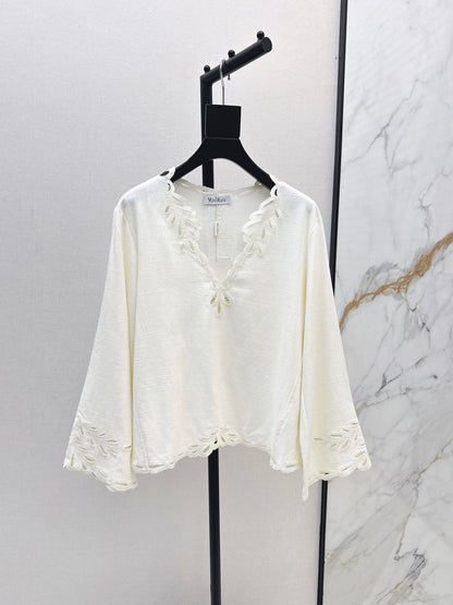 Max NEW embroidery flouncesleeve top