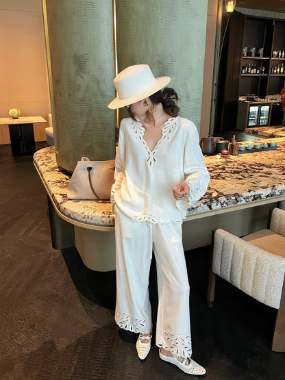 Max NEW embroidery flouncesleeve top