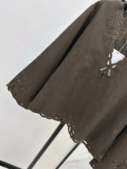 Max NEW embroidery flouncesleeve top