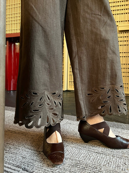 Max NEW straight pants