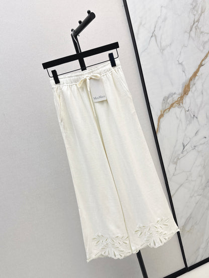 Max NEW straight pants