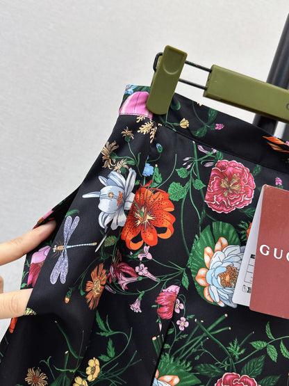 Guc NEW floral print silk skirts
