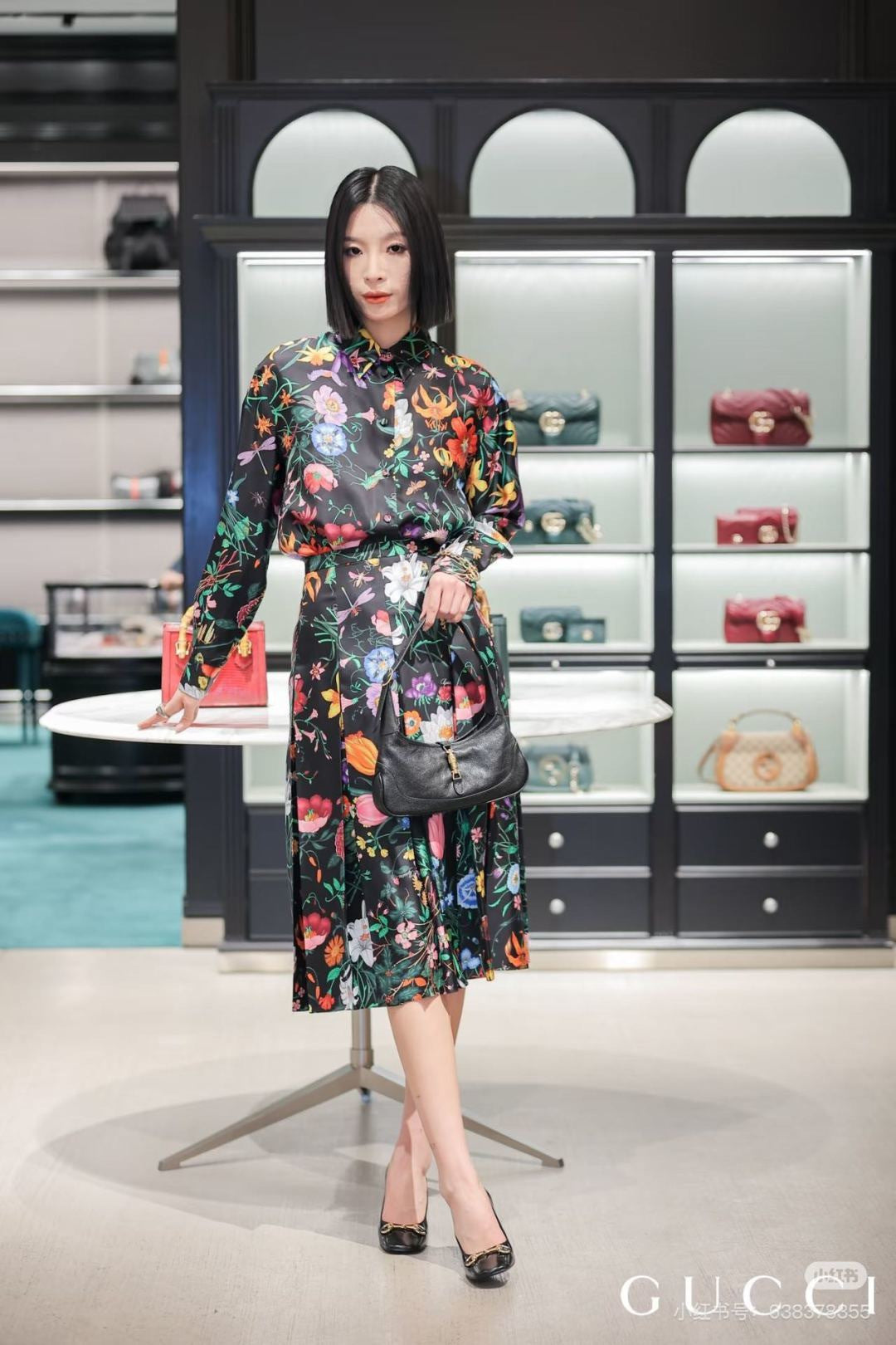 Guc NEW floral print silk skirts