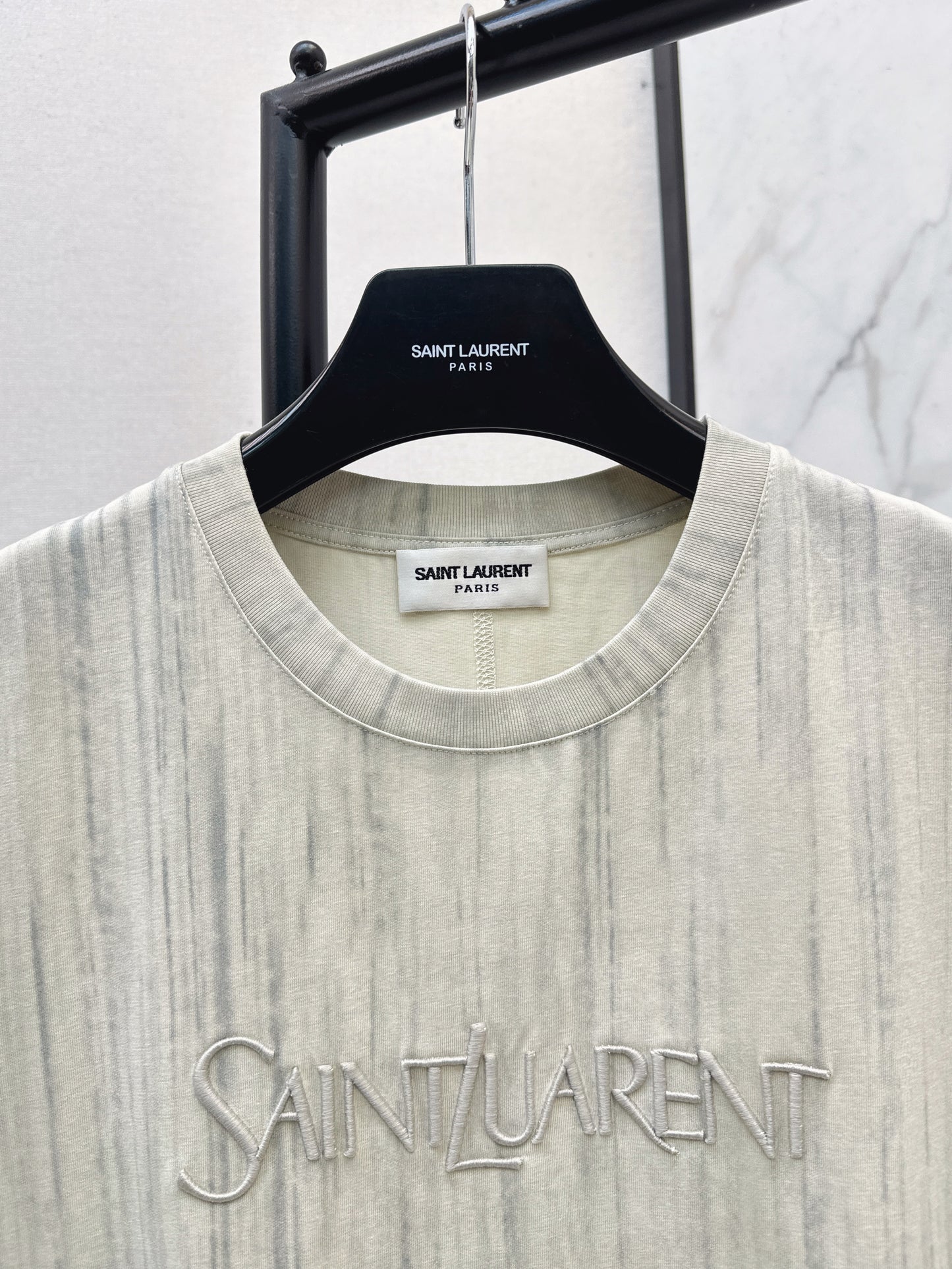 Saint NEW embroidery t-shirt