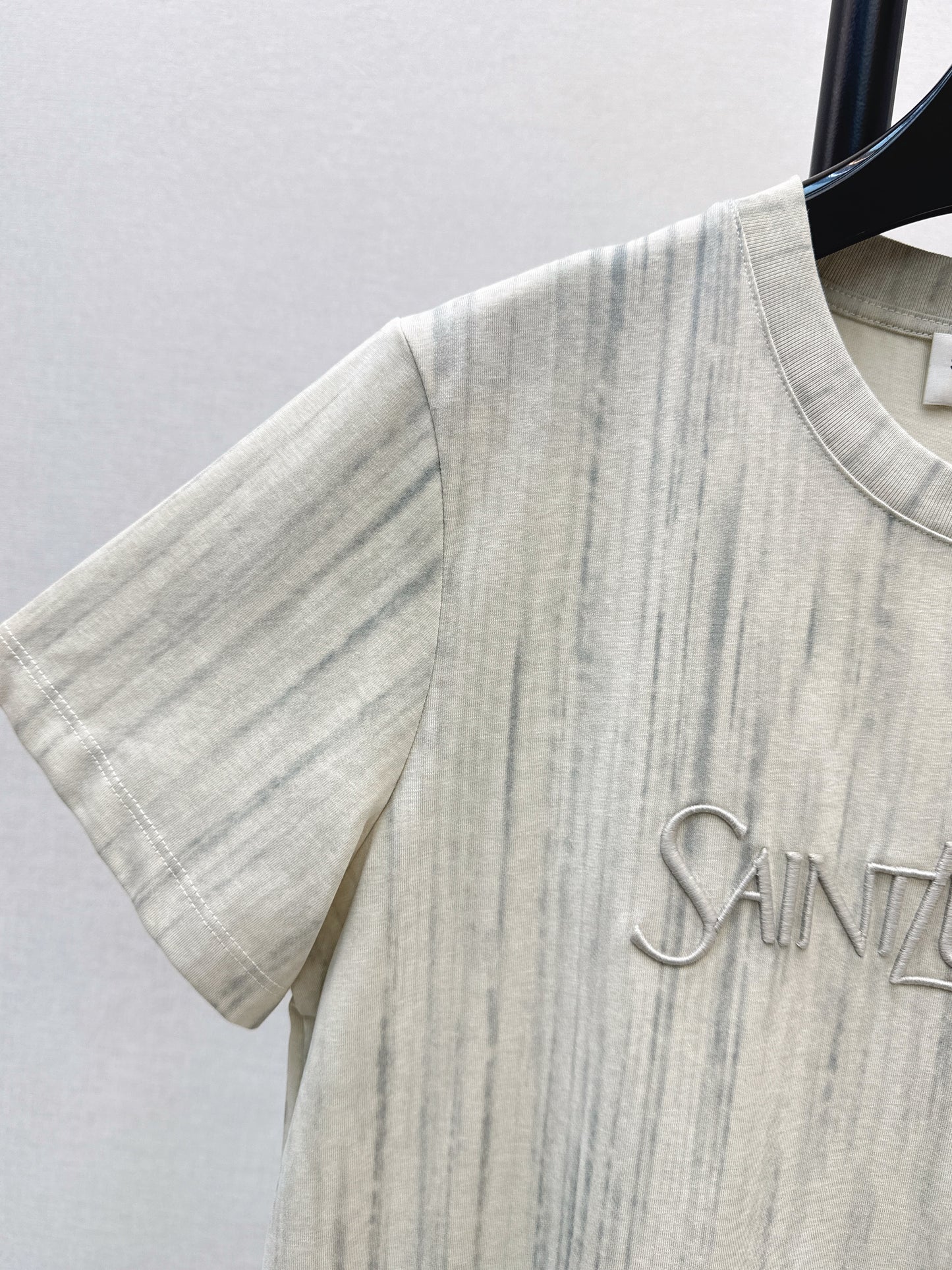 Saint NEW embroidery t-shirt