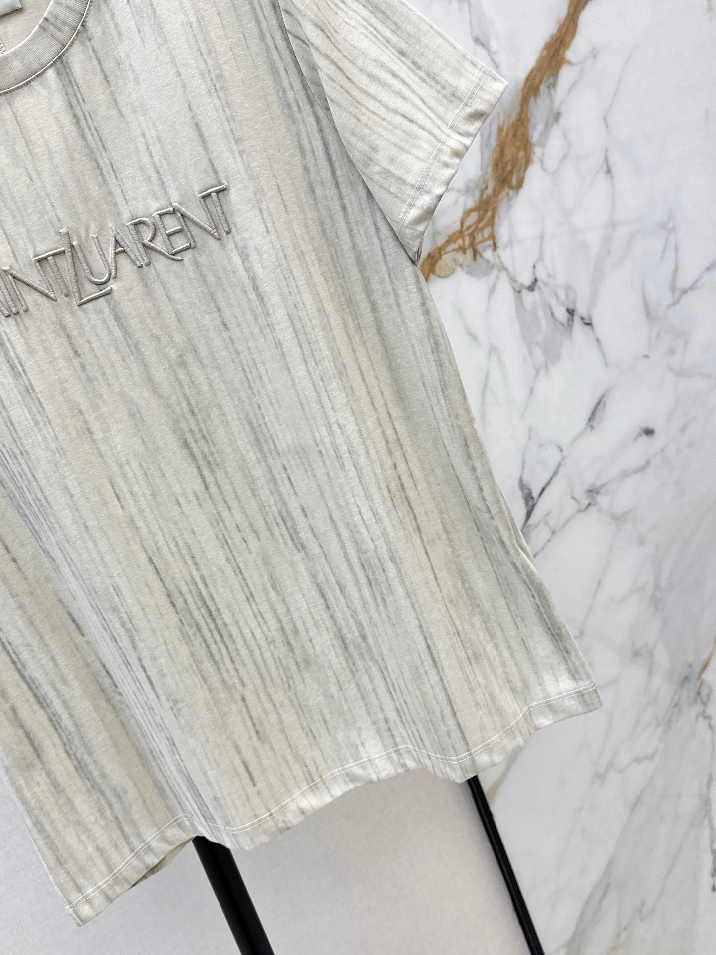 Saint NEW embroidery t-shirt