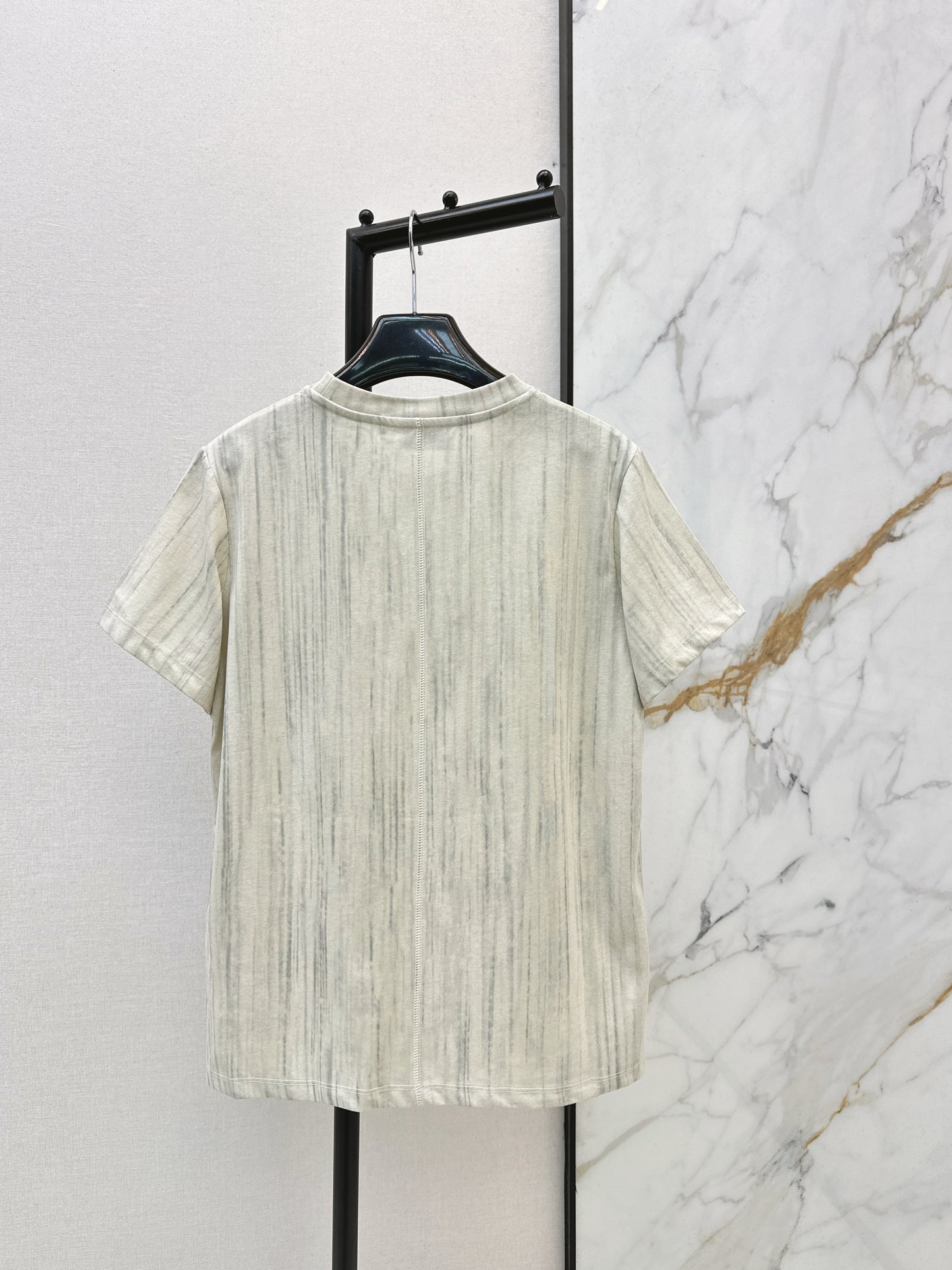 Saint NEW embroidery t-shirt