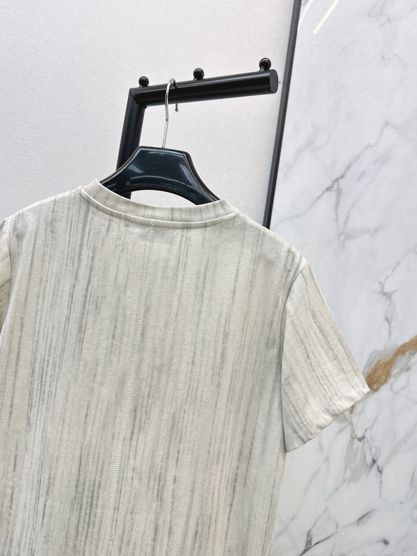 Saint NEW embroidery t-shirt