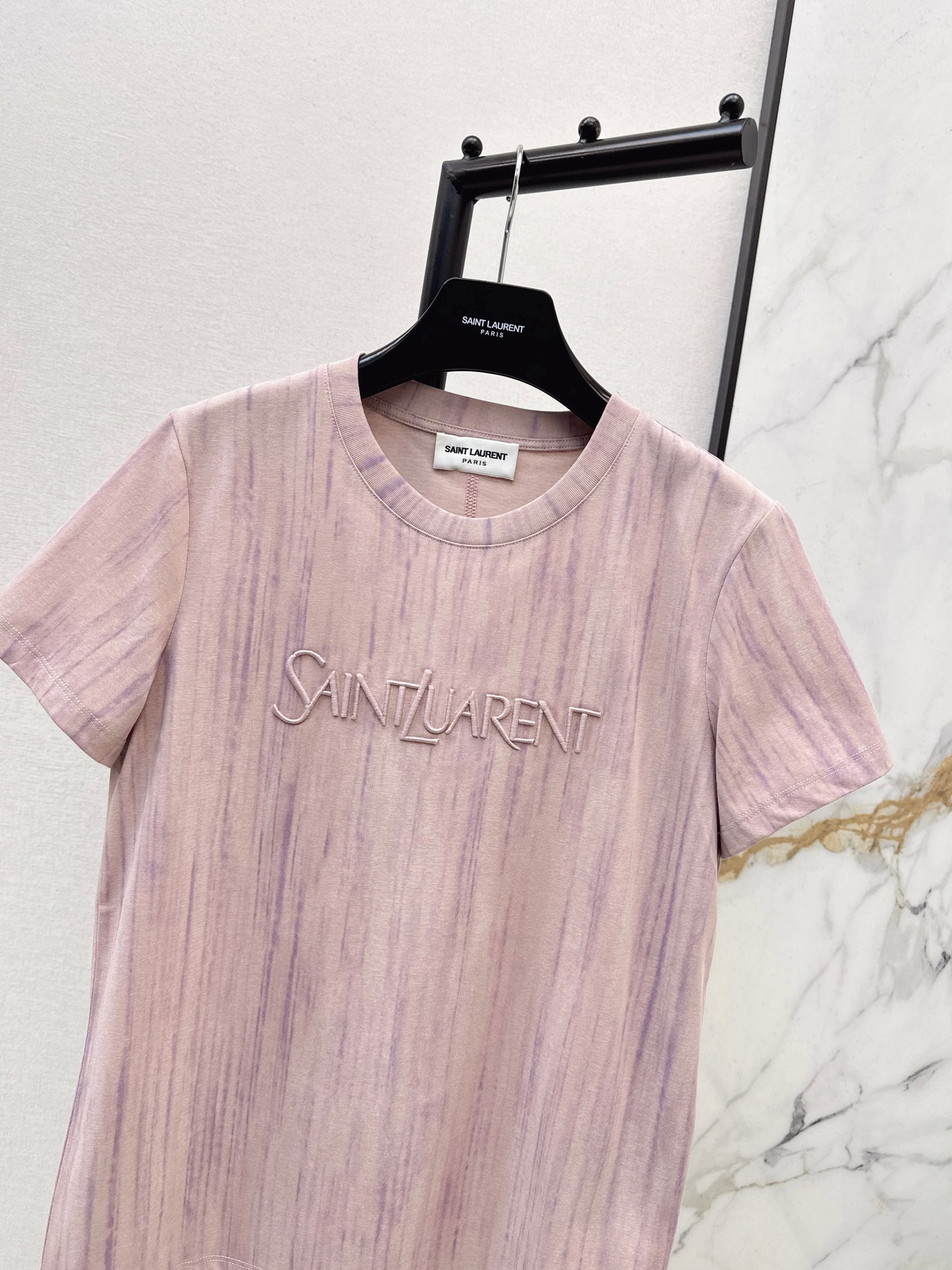 Saint NEW embroidery t-shirt