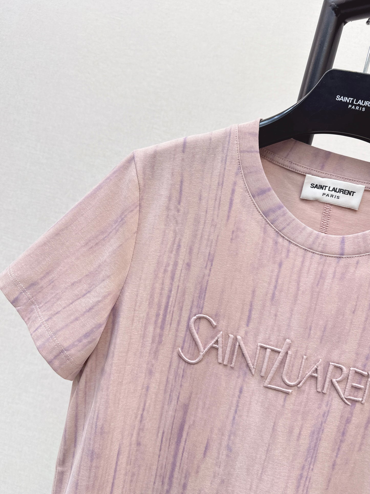 Saint NEW embroidery t-shirt