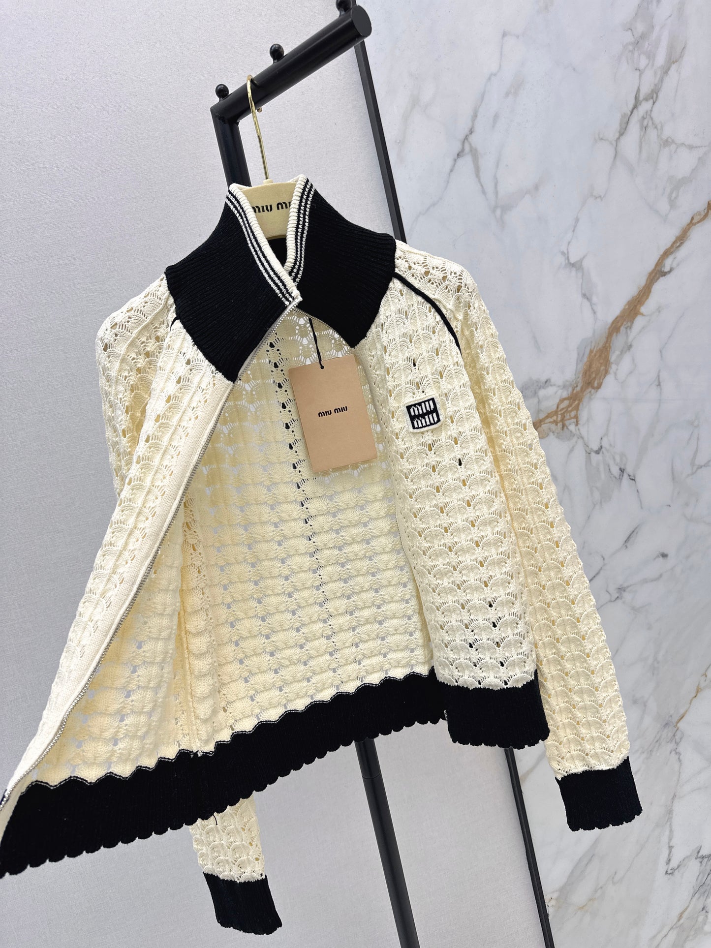 Miu NEW hollow knitted cardigan