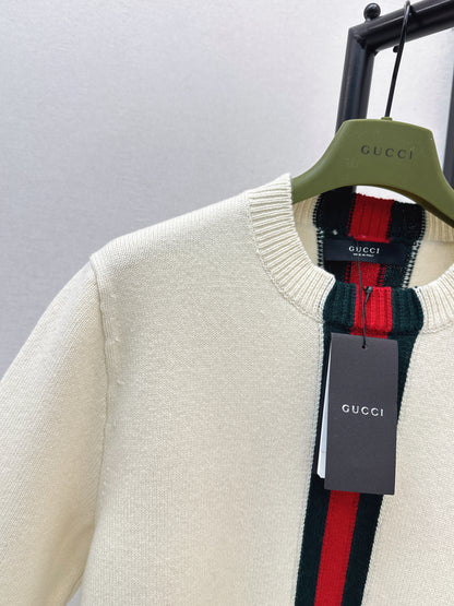 Guc NEW wool sweater