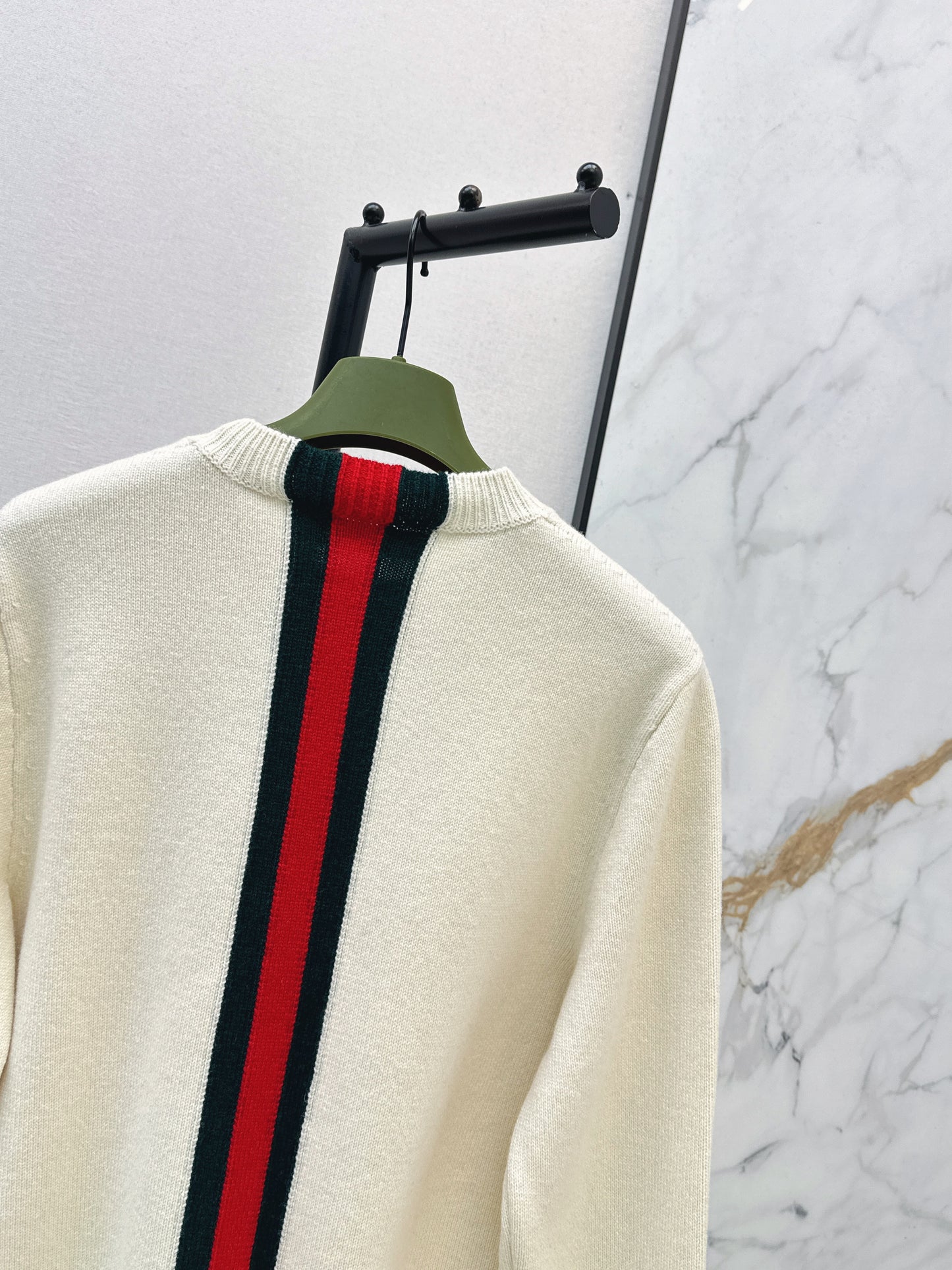 Guc NEW wool sweater