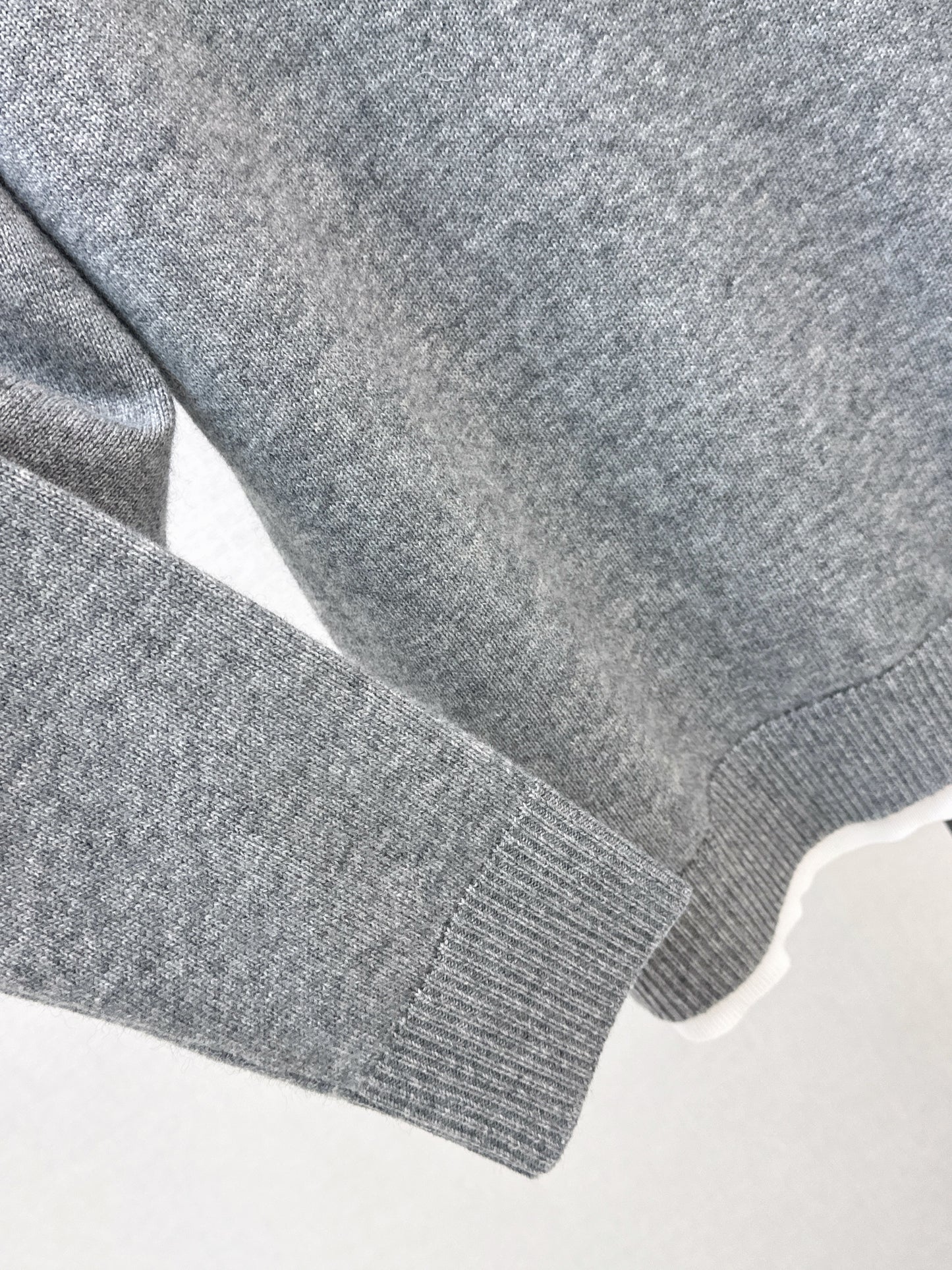 Chan NEW cashmere knit sweater