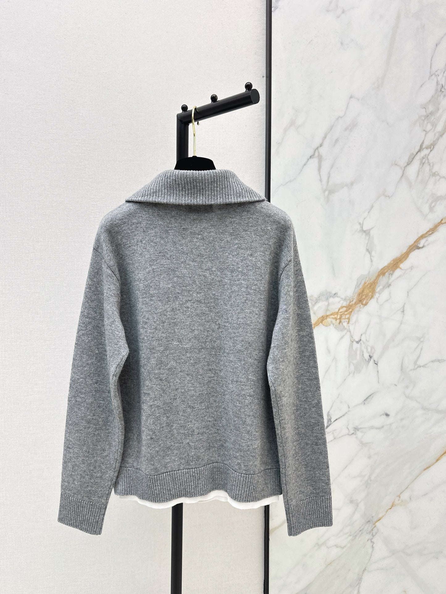 Chan NEW cashmere knit sweater