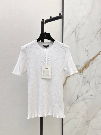 Chan NEW 3D floral knit short-sleeved top