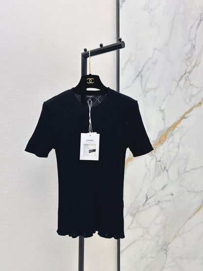 Chan NEW 3D floral knit short-sleeved top