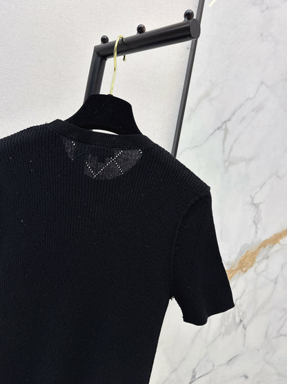 Chan NEW 3D floral knit short-sleeved top