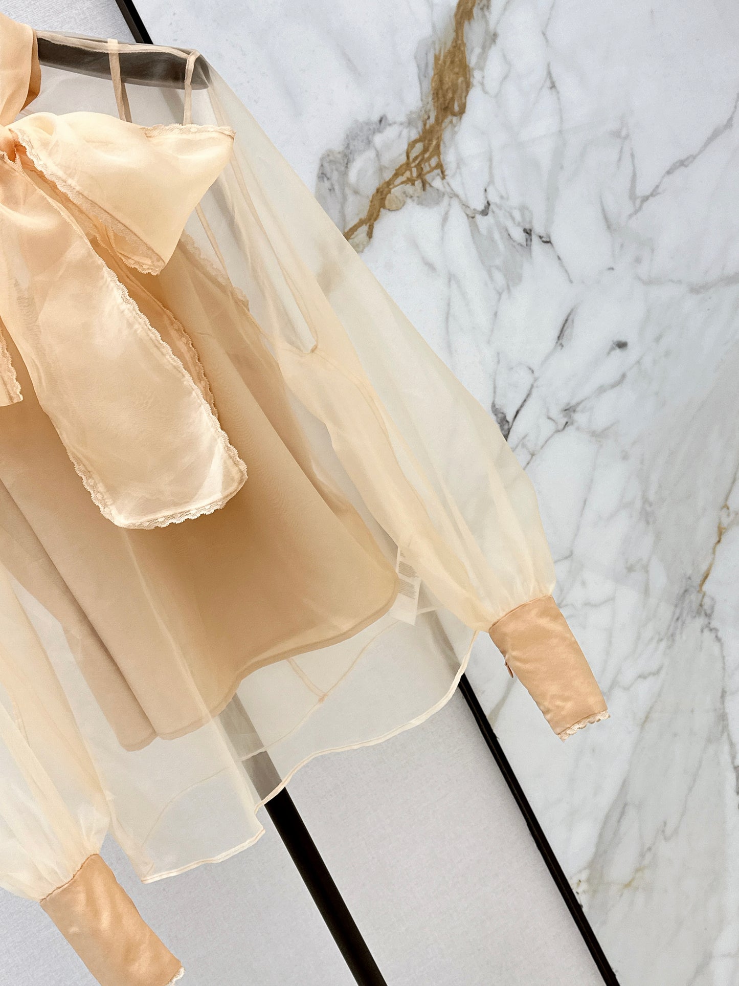 Zimm NEW Bow-tie strap shirt